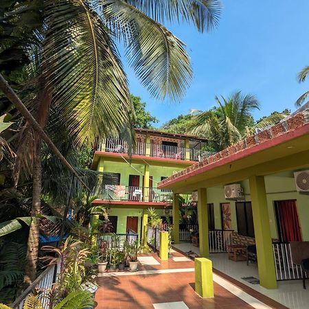 Luciano Guest House 阿姆波尔 外观 照片