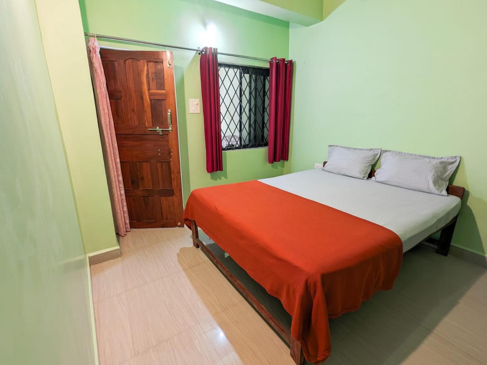 Luciano Guest House 阿姆波尔 外观 照片