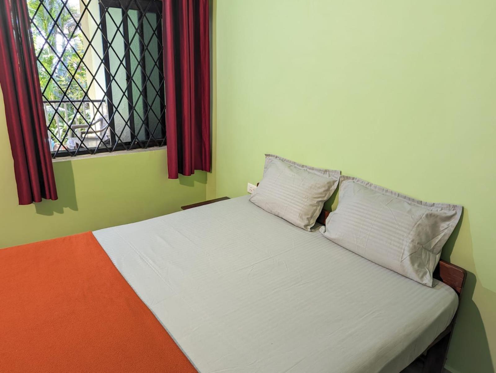 Luciano Guest House 阿姆波尔 外观 照片